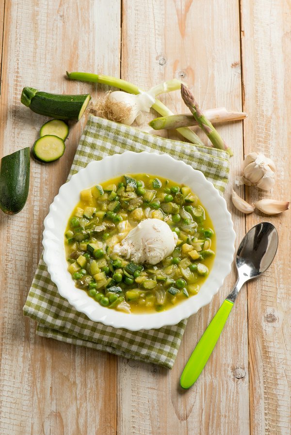 Quelles sont les techniques pour faire des œufs pochés parfaits à chaque fois ?